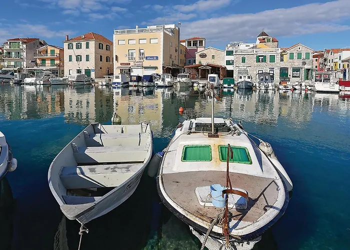 Appartamento 1 Bedroom Awesome In